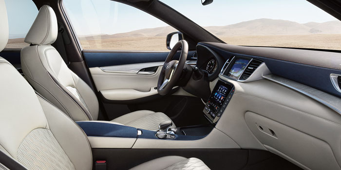 New 2018 Infiniti QX50 TAILORED FINISH