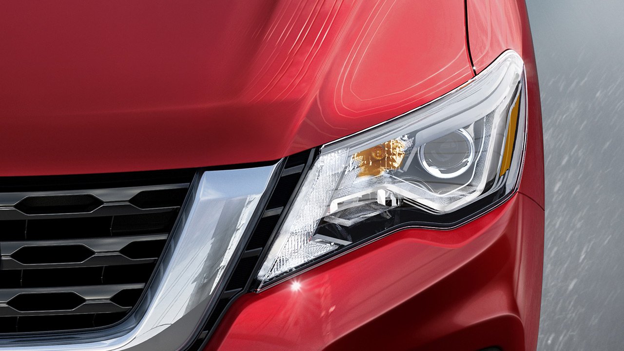 2018 Nissan Pathfinder LED HEADLIGHTS