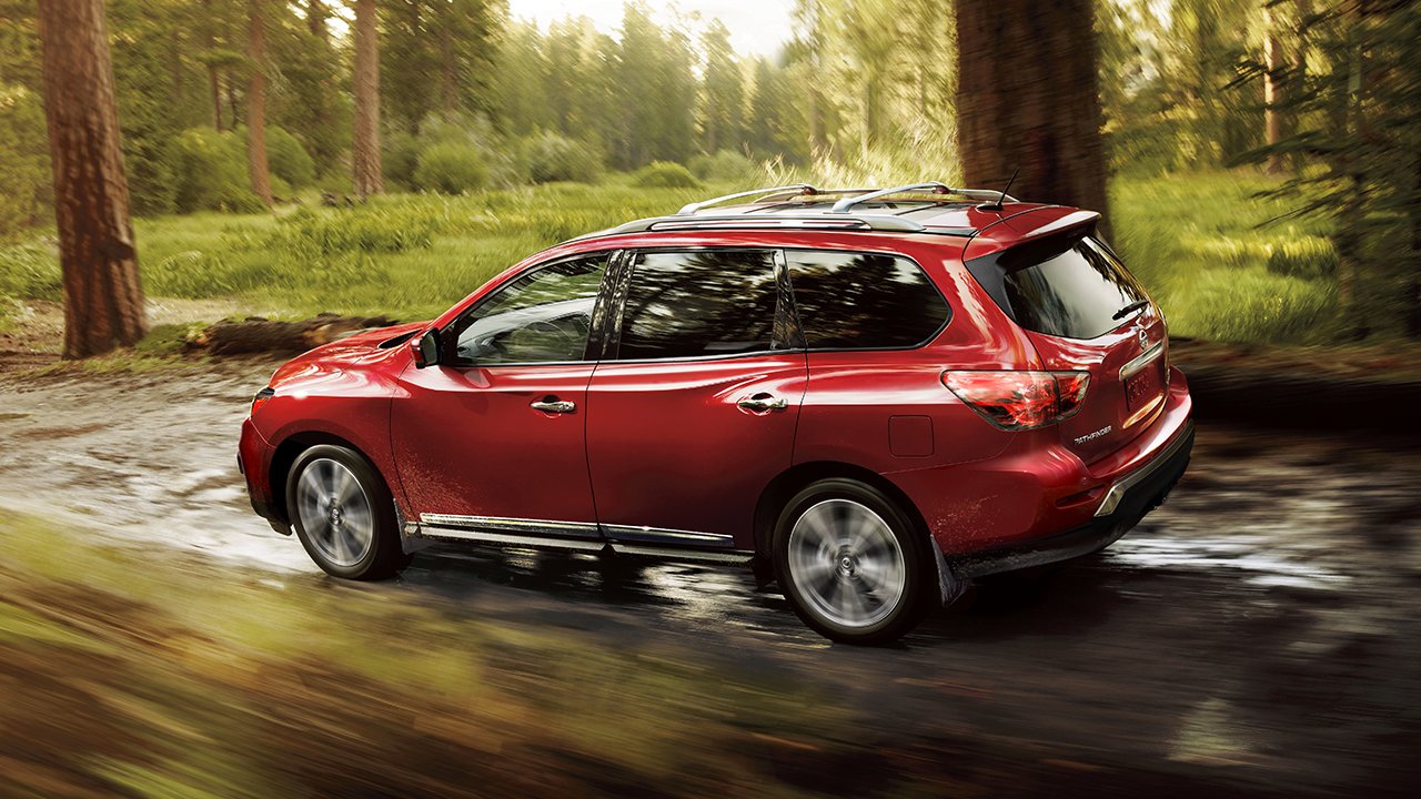 2018 Nissan Pathfinder SPECIALLY TUNED SUSPENSION