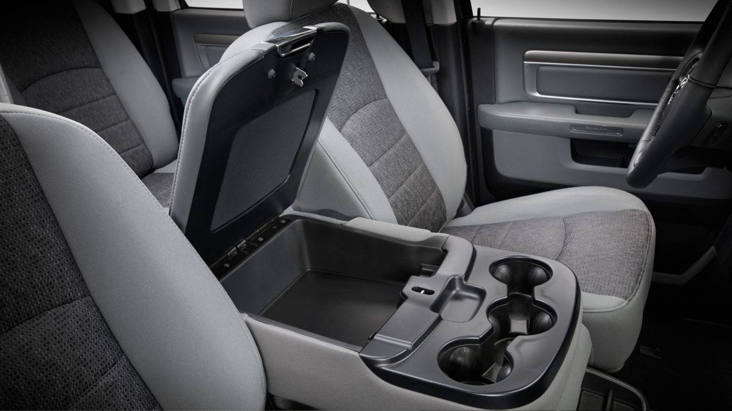 2018 RAM 3500 Interior