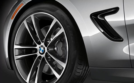2018 BMW 3 Series Exterior Gallery Image