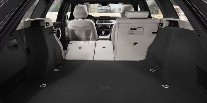 New 2018 BMW 3 Series MASSIVE CAPACITY New 2018 BMW 3 Series MASSIVE CAPACITY