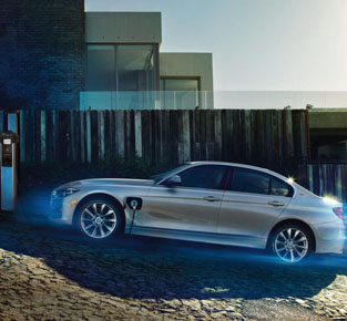 2018 BMW 3 Series OUTPERFORM ON 8 DIFFERENT LEVELS