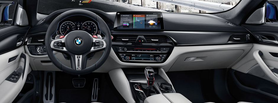 New 2018 BMW M Series BENCHMARK INTERIOR
