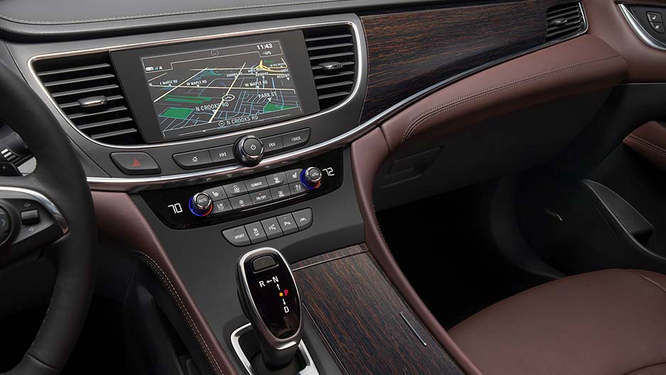 2018 Buick Lacrosse REFINED INTERIOR
