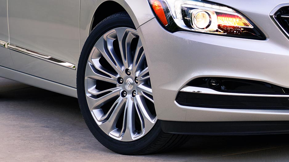 2018 Buick Lacrosse 20 INCHES ALUMINUM WHEELS