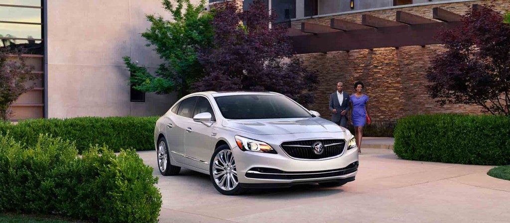 2018 Buick Lacrosse Exterior Gallery