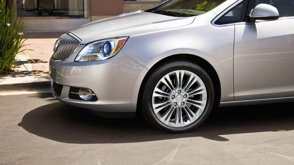 2018 Buick Verano Exterior Gallery