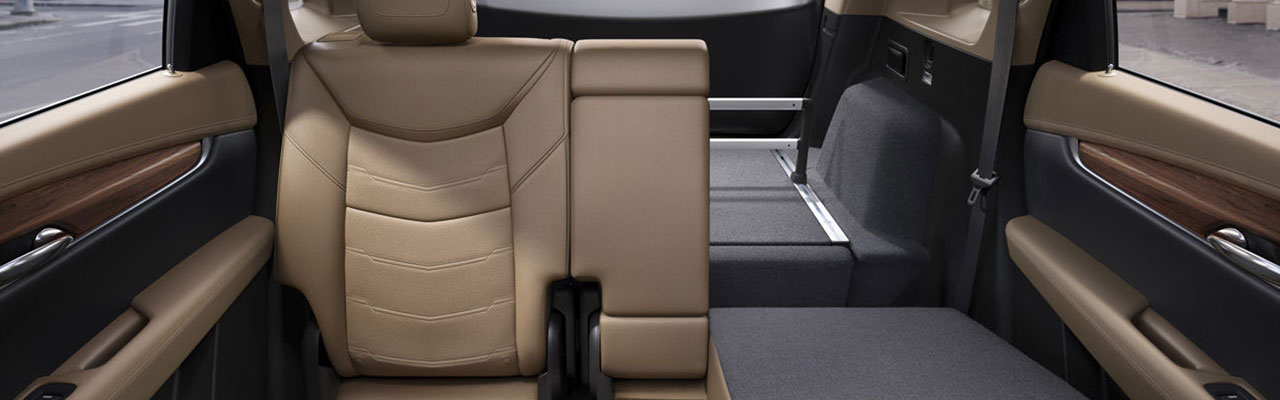 2018 Cadillac XT5 CROSSOVER interior gallery folded rear seat from front