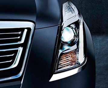 2018 Cadillac XTS Sedan shining a light on design details