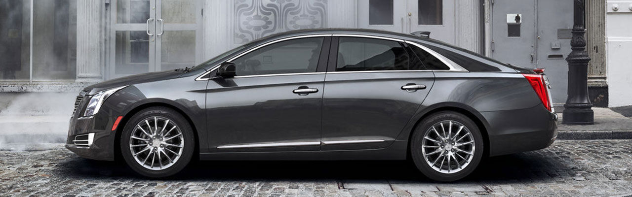 2018 Cadillac XTS Side Exterior