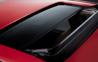 2018 Chevrolet Cruze Power sunroof