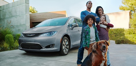 2018 Chrysler Pacifica Hybrid Premium Exterior - UNCOMPROMISED FUNCTIONALITY