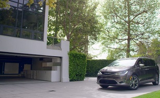 2018 Chrysler Pacifica Limited PARKING ASSISTANCE