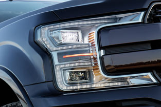 2018 Ford F-150 QUAD BEAM LED HEADLAMPS AND LED TAILLAMPS