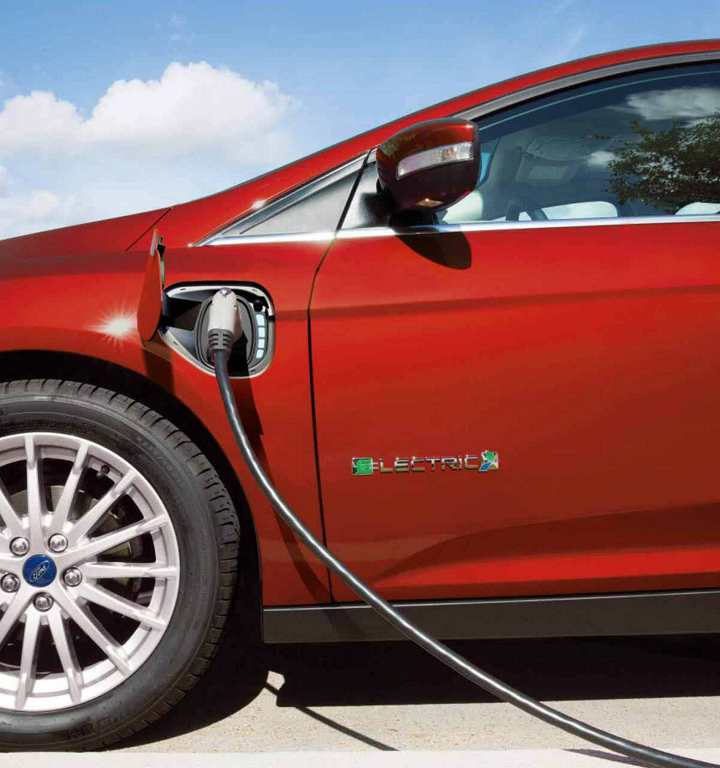 2018 Ford Focus Exterior Gallery Image