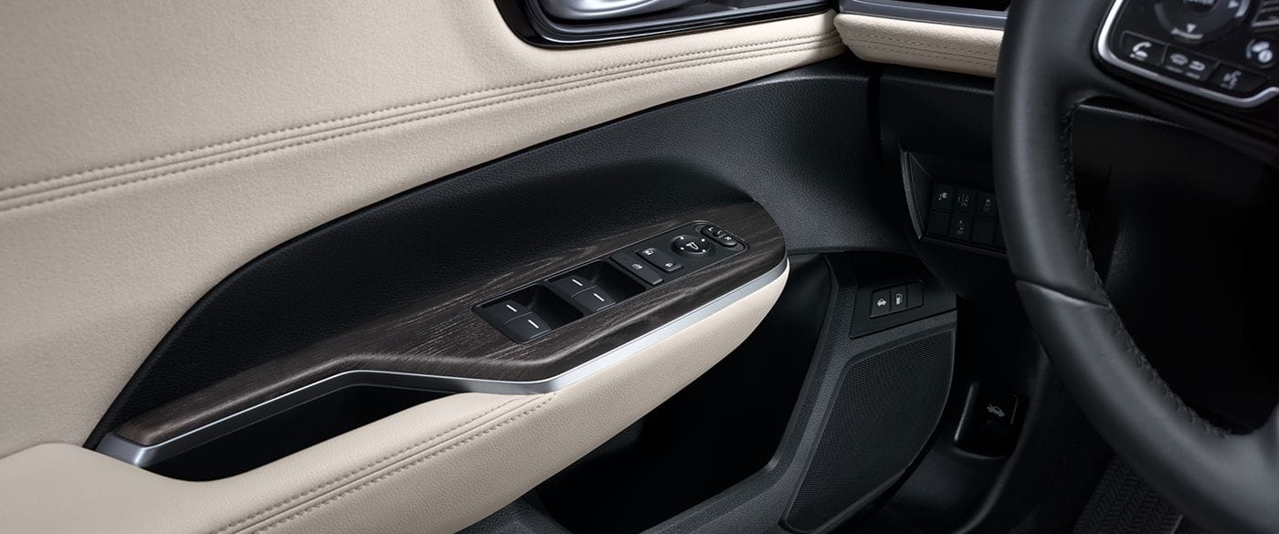 2018 Honda Clarity Plug-In Hybrid Interior Gallery Image