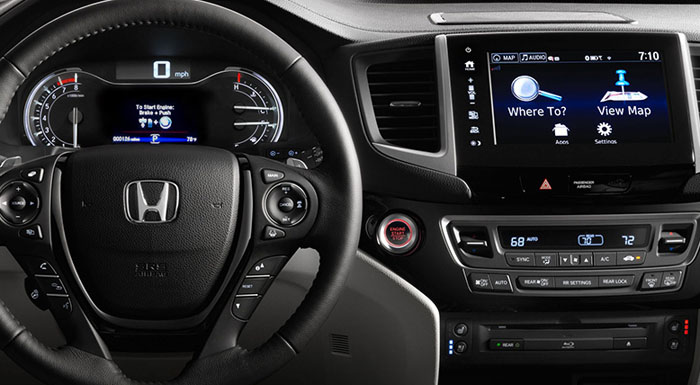 New 2018 Honda Pilot HONDA SATELLITE-LINKED NAVIGATION