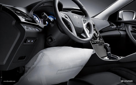 2018 Hyundai Azera Interior Gallery Image