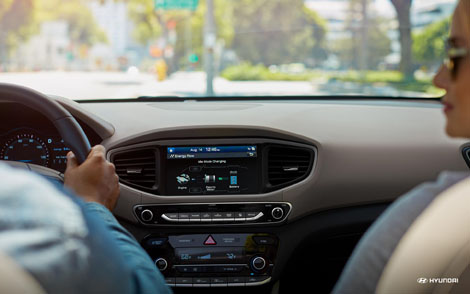 2018 Hyundai Ioniq Hybrid Interior Gallery Image