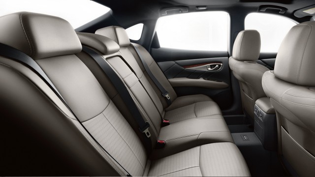 2018 Infiniti Q70 Interior Gallery Image