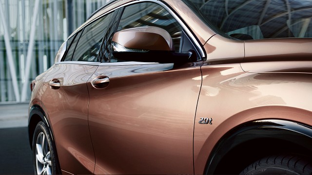 2018 Infiniti QX30 Exterior Gallery Image