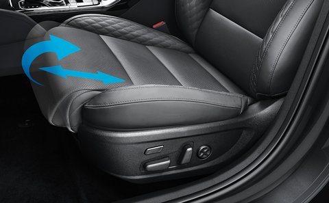 2018 Kia Cadenza Interior Gallery Image