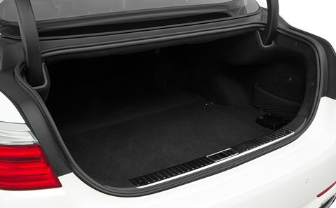 2018 Kia K900 Exterior Gallery Image