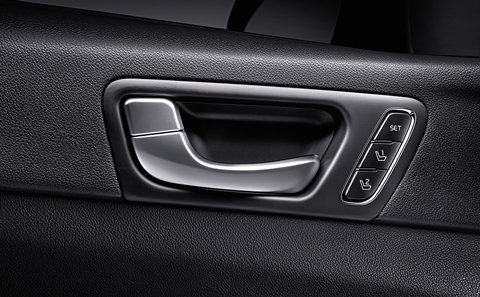 2018 Kia Optima Hybrid Interior Gallery Image