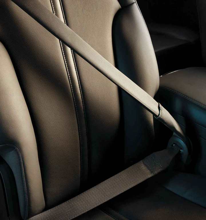 2018 Lincoln MKT Interior Gallery Image