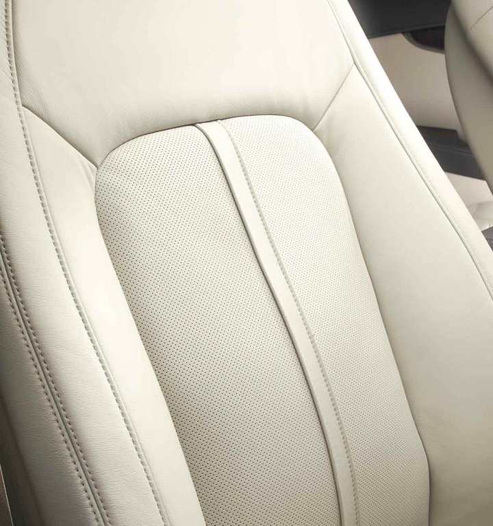 2018 Lincoln MKX Interior Gallery Image