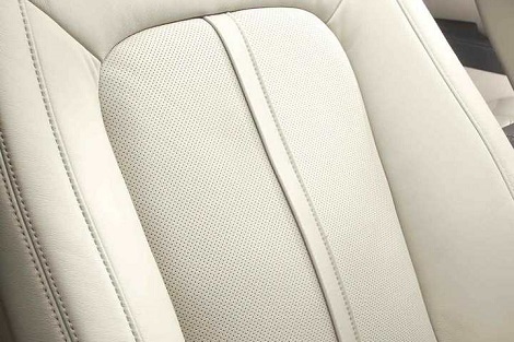 2018 Lincoln MKX HEATED AND COOLED FRONT SEATS