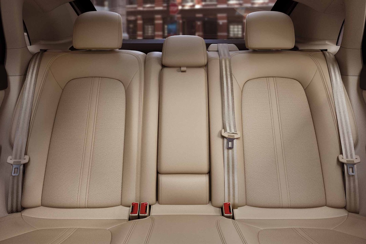 2018 Lincoln MKZ Interior Gallery Image