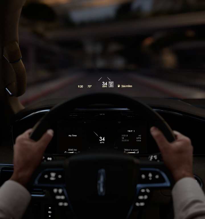2018 Lincoln Navigator Interior Gallery Image