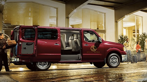 2018 Nissan NV Passenger LEATHER-APPOINTED SEATS, POWER ADAPTERS AND AIR BAGS 2018 Nissan NV Passenger LEATHER-APPOINTED SEATS, POWER ADAPTERS AND AIR BAGS