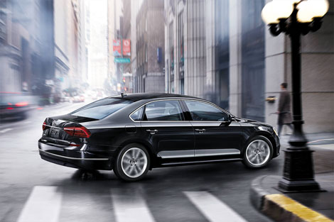 2018 Volkswagen Passat Exterior Gallery Image