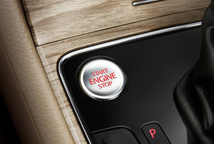 2018 Volkswagen Passat Keyless Access With Push-Button Start
