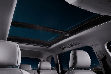 2018 Volkswagen Tiguan Interior Gallery Image